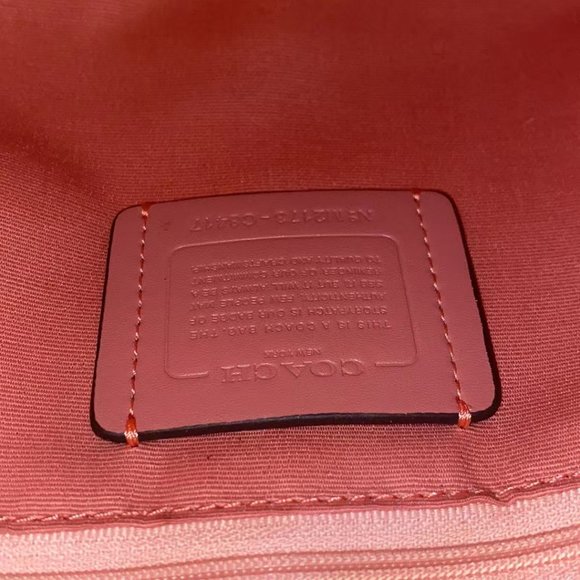 Coach Dempsey 22 Tote bag - Picture 6 of 6